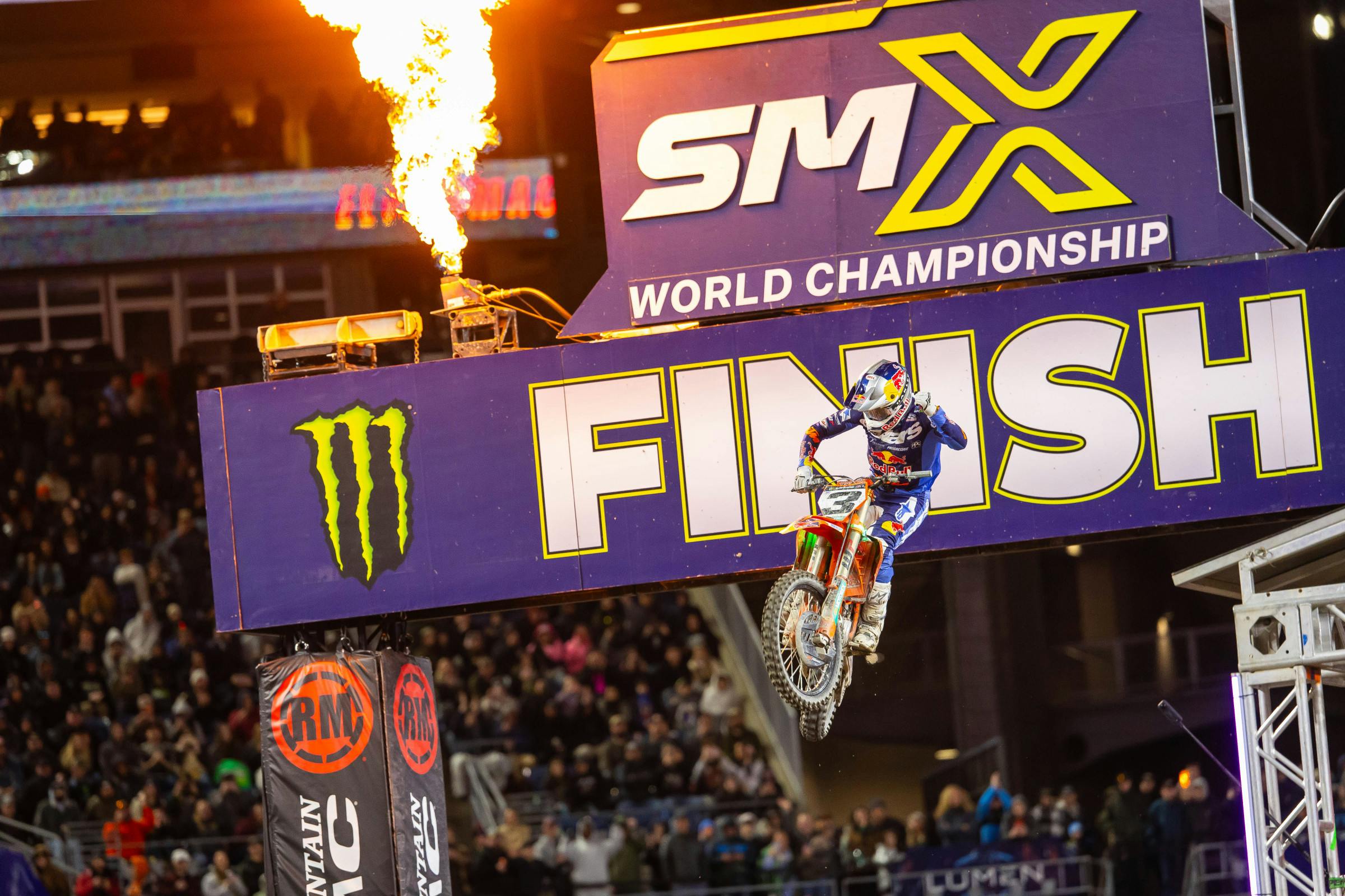 Eli Tomac took his third win of the season in Seattle.&nbsp;