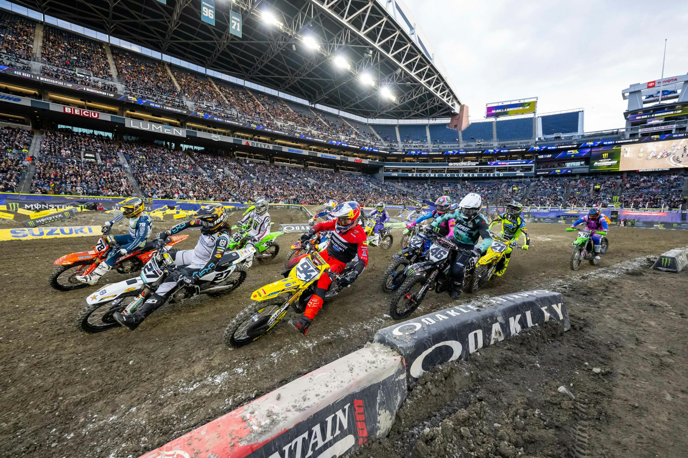 Check out Anderson getting into the rear tire of Justin Hill (46).&nbsp;