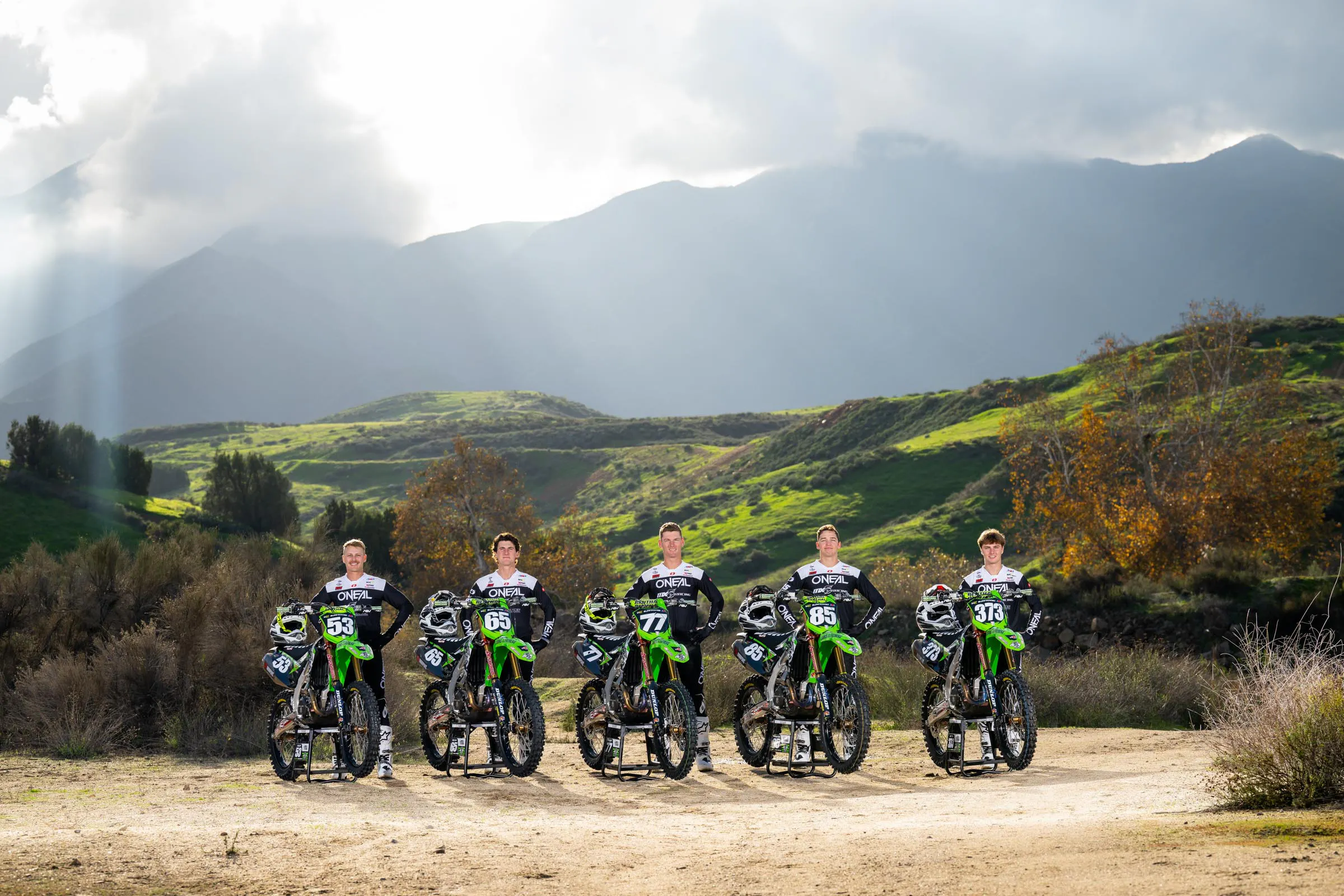 2026_MX6_Team_Shoot_Align_Media_034