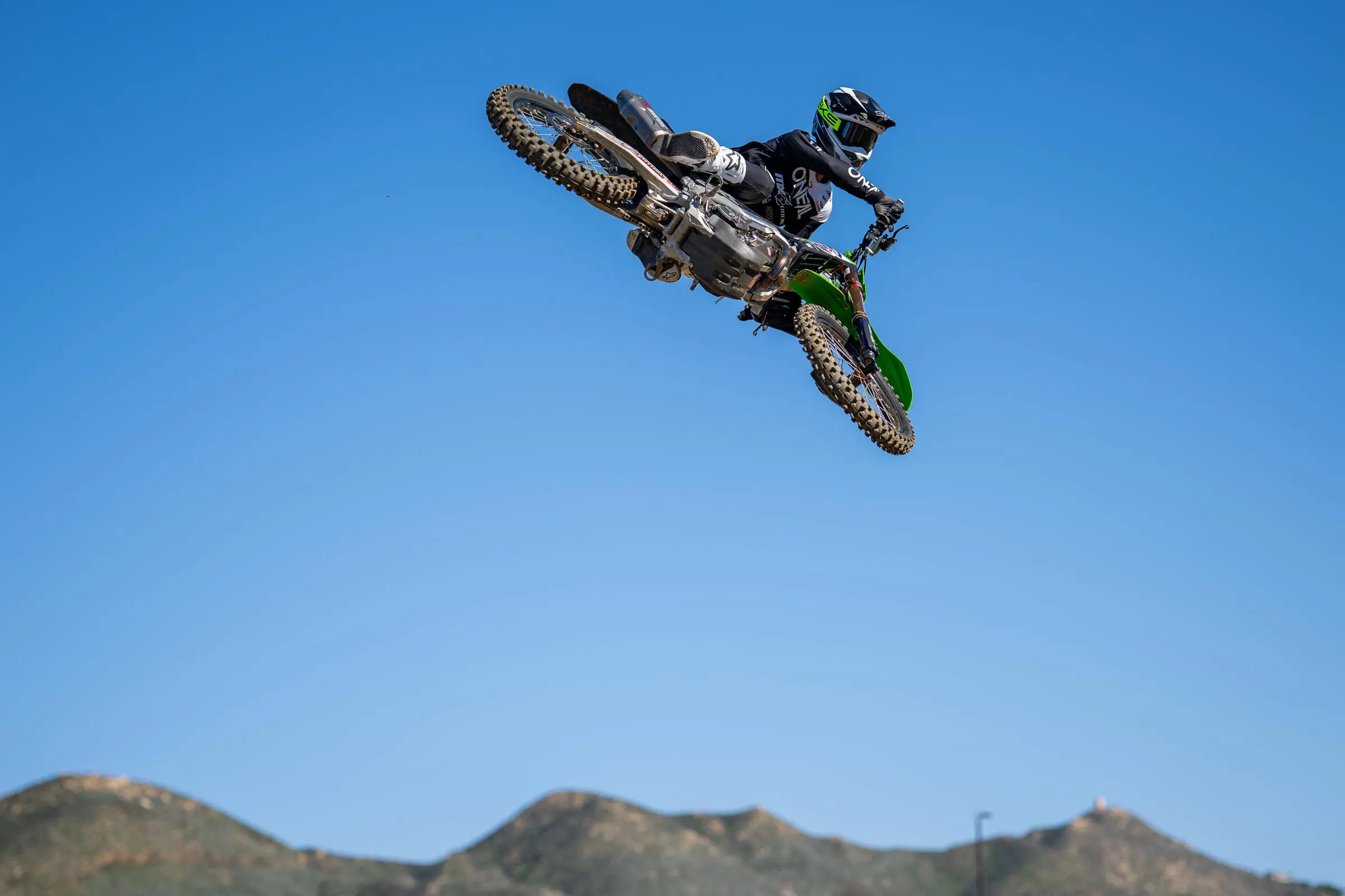 2026_MX6_Team_Shoot_Align_Media_105