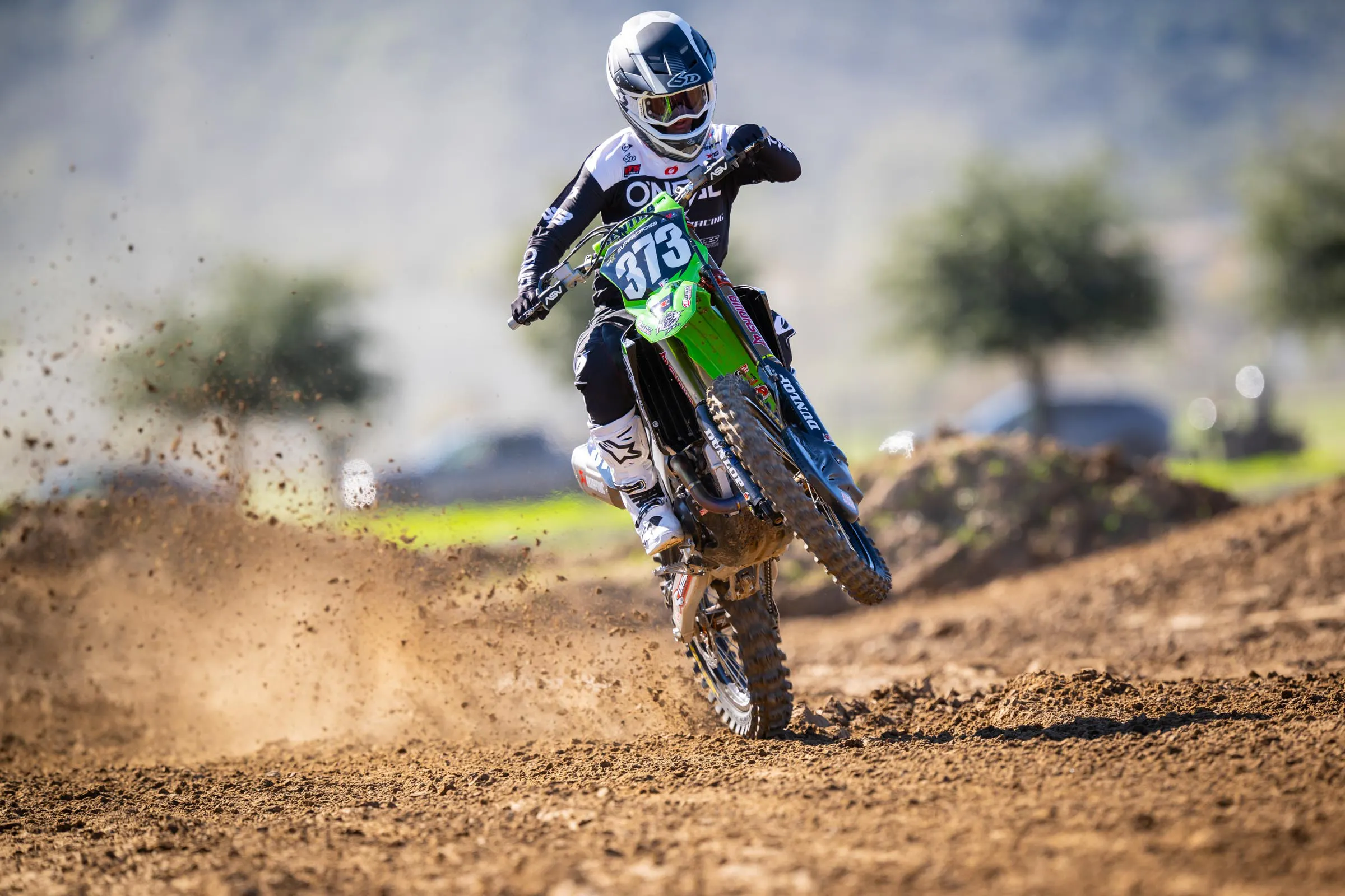 2026_MX6_Team_Shoot_Align_Media_089