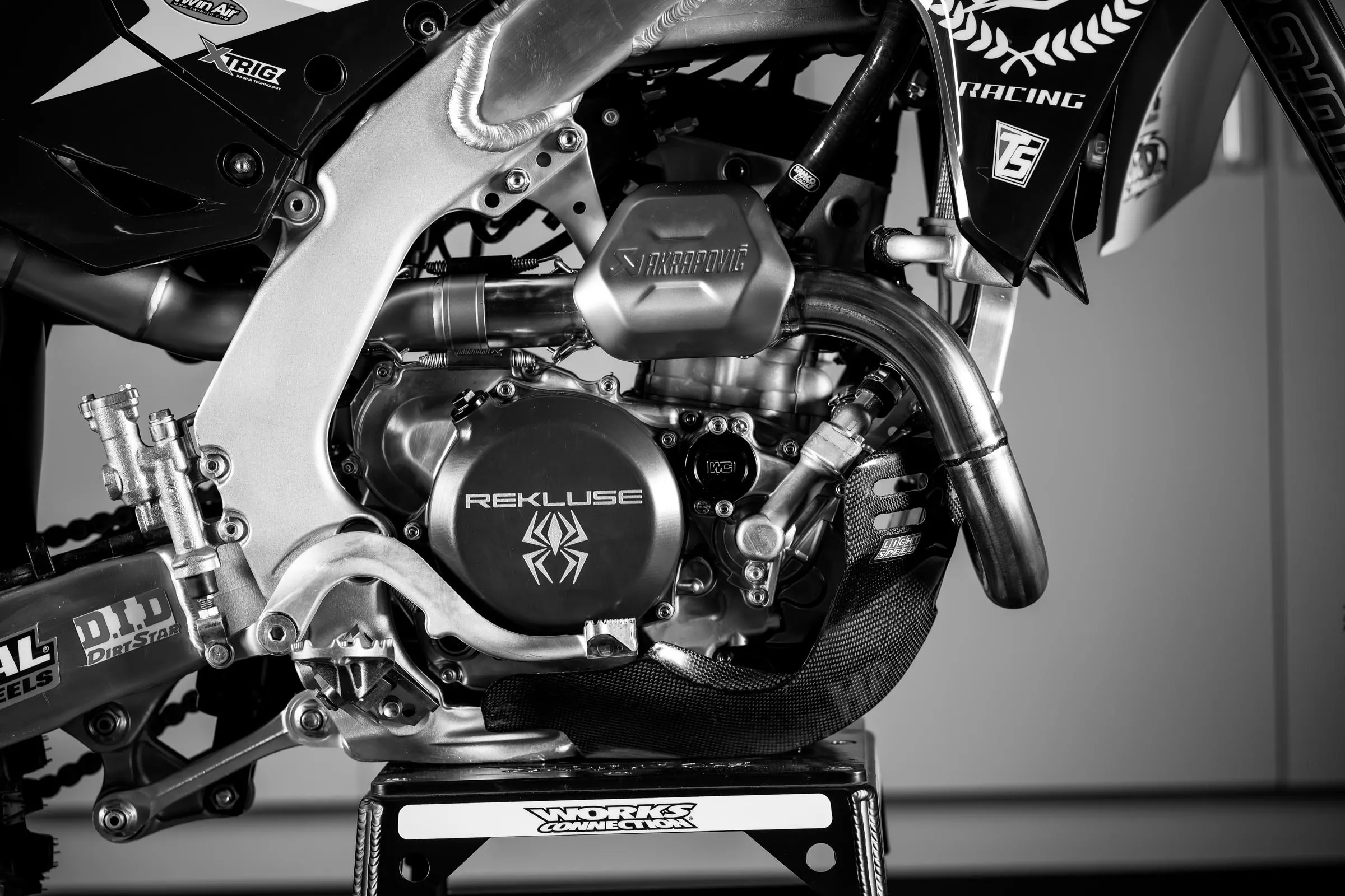 2026_MX6_Team_Shoot_Align_Media_018