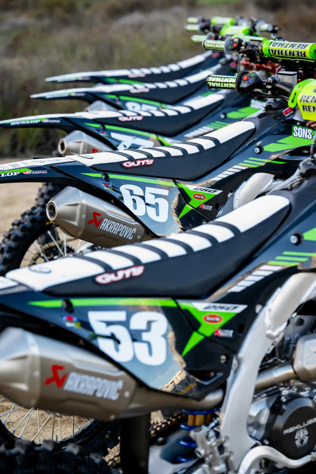 2026_MX6_Team_Shoot_Align_Media_043