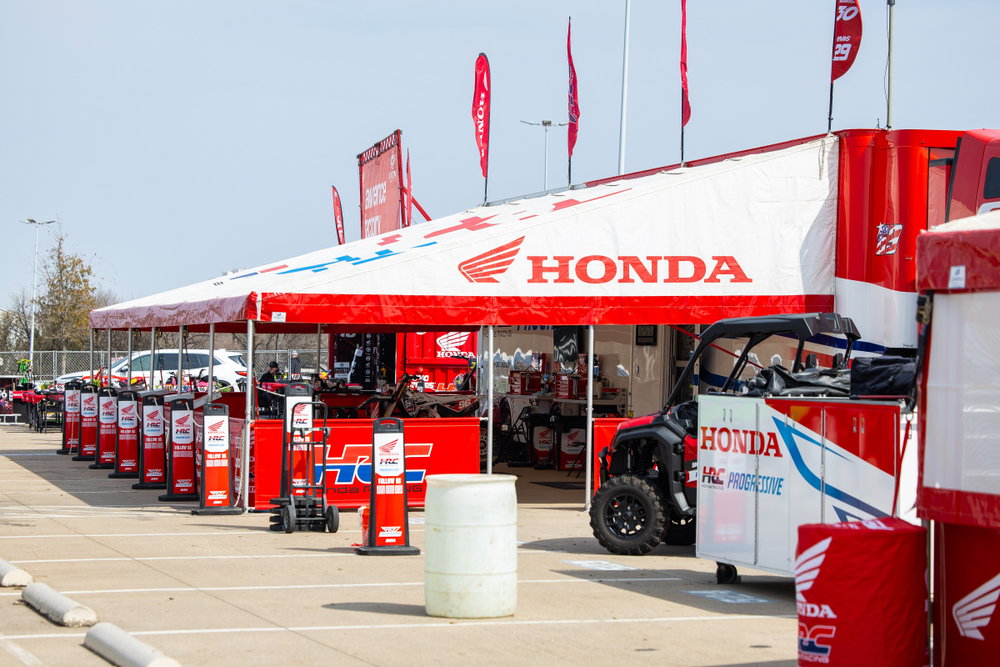 Honda “Absolutely Infuriated” Over AMA Non-Penalties in Arlington, will be “fighting hard to have it overturned.”