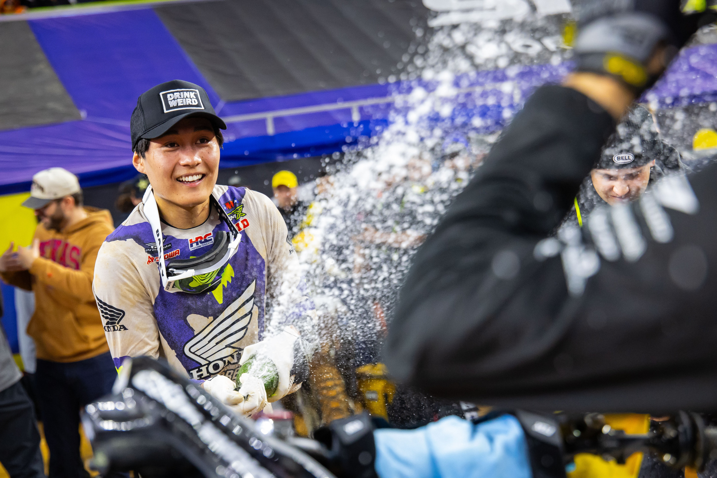 Shimoda on the podium as if the injury never even happened.