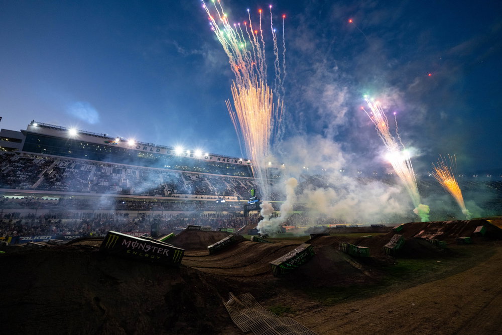 Watch: Daytona Supercross Preview and Injury Report