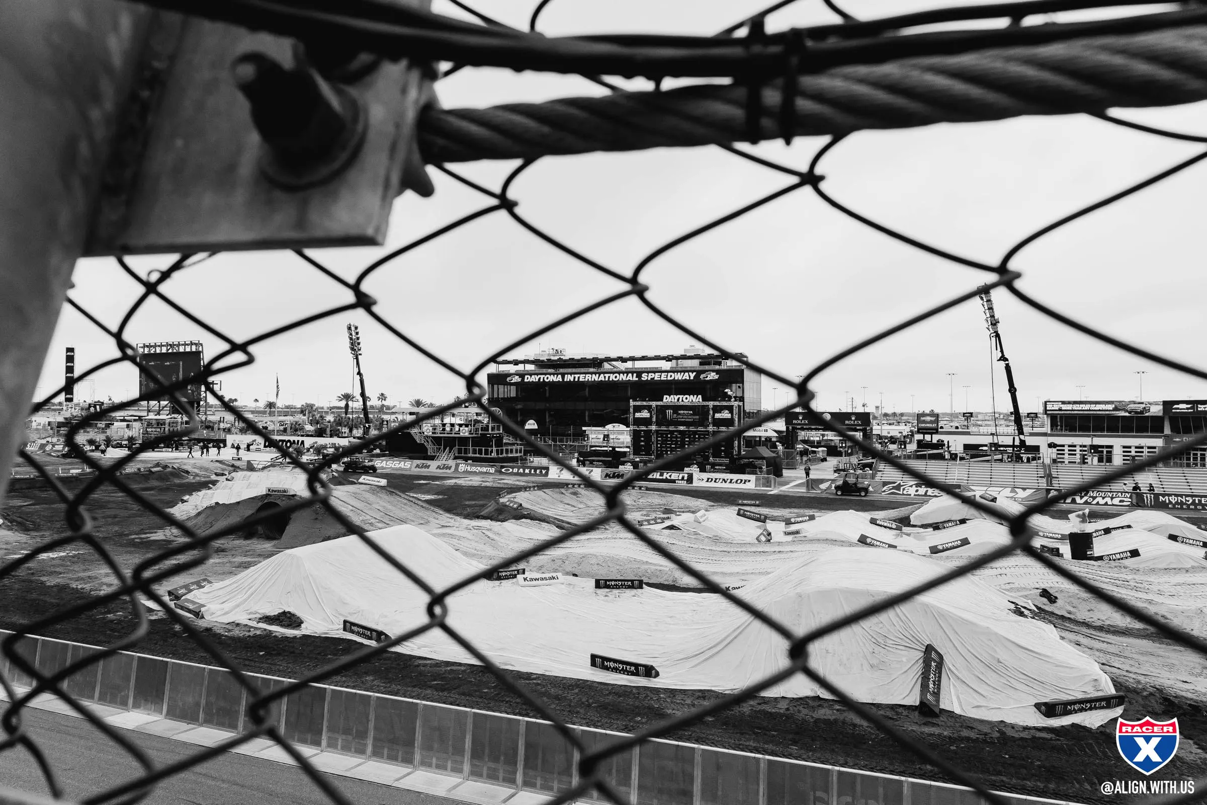 2026_DAYTONA_SX_ALIGN_MEDIA_X_RACER_X_001