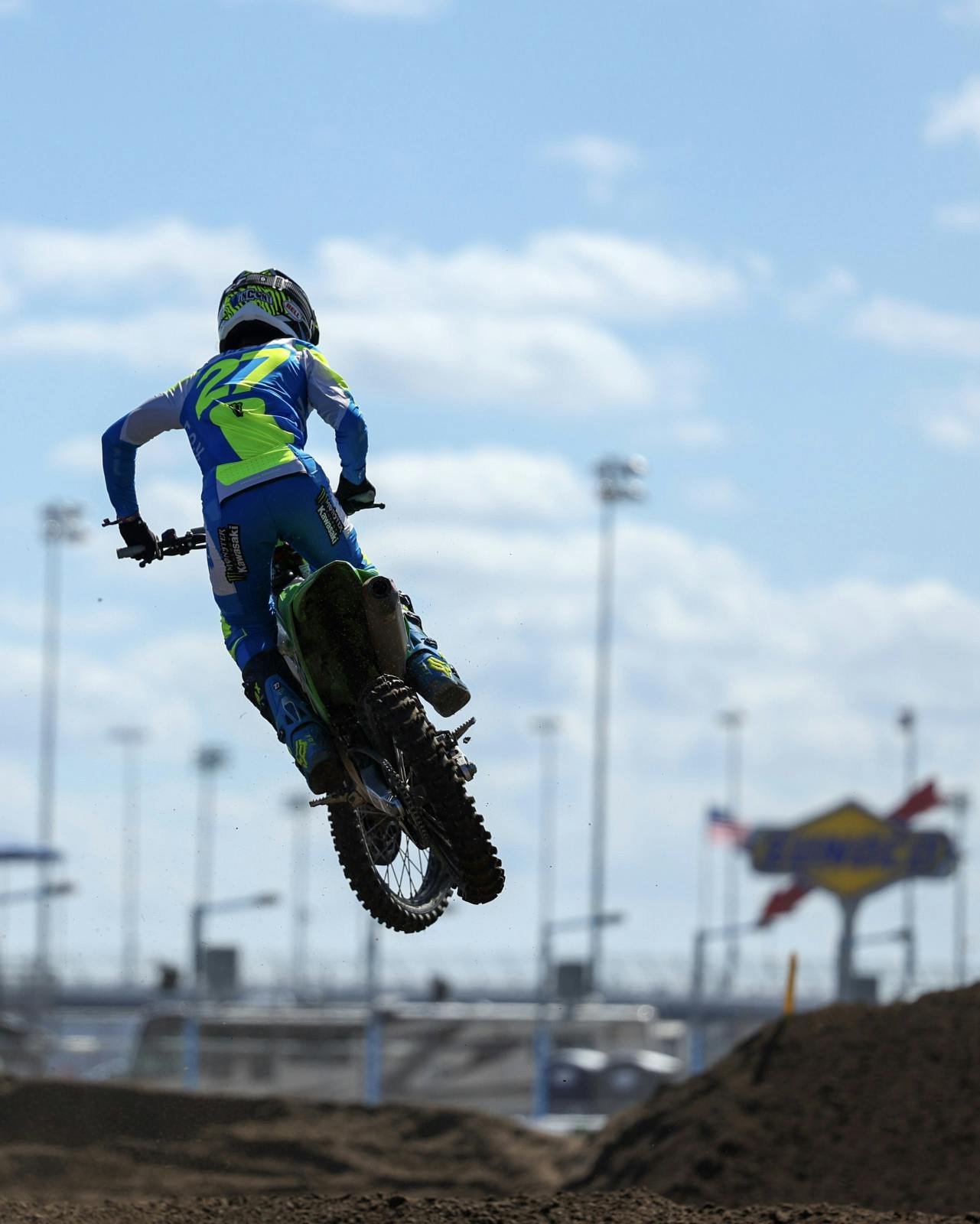 RCSX_DAY2_001-109