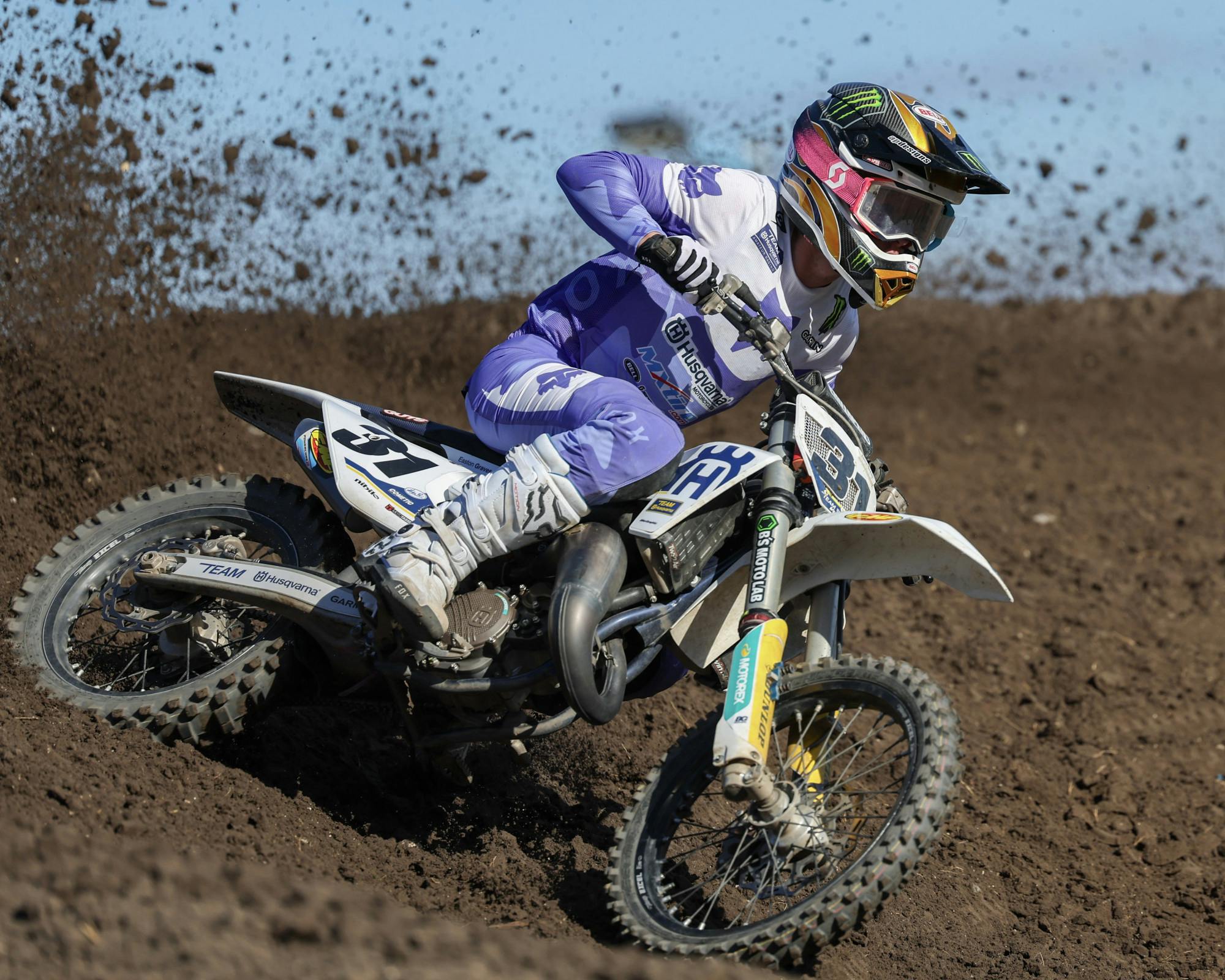 RCSX_DAY2_001-123