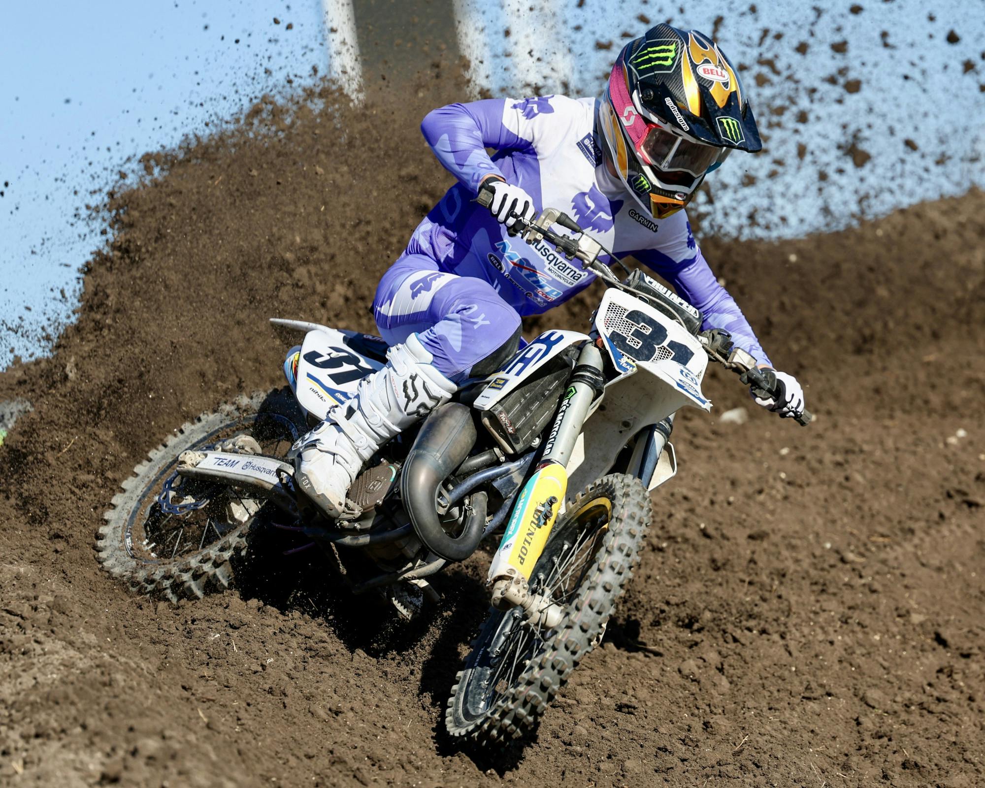 RCSX_DAY2_001-125