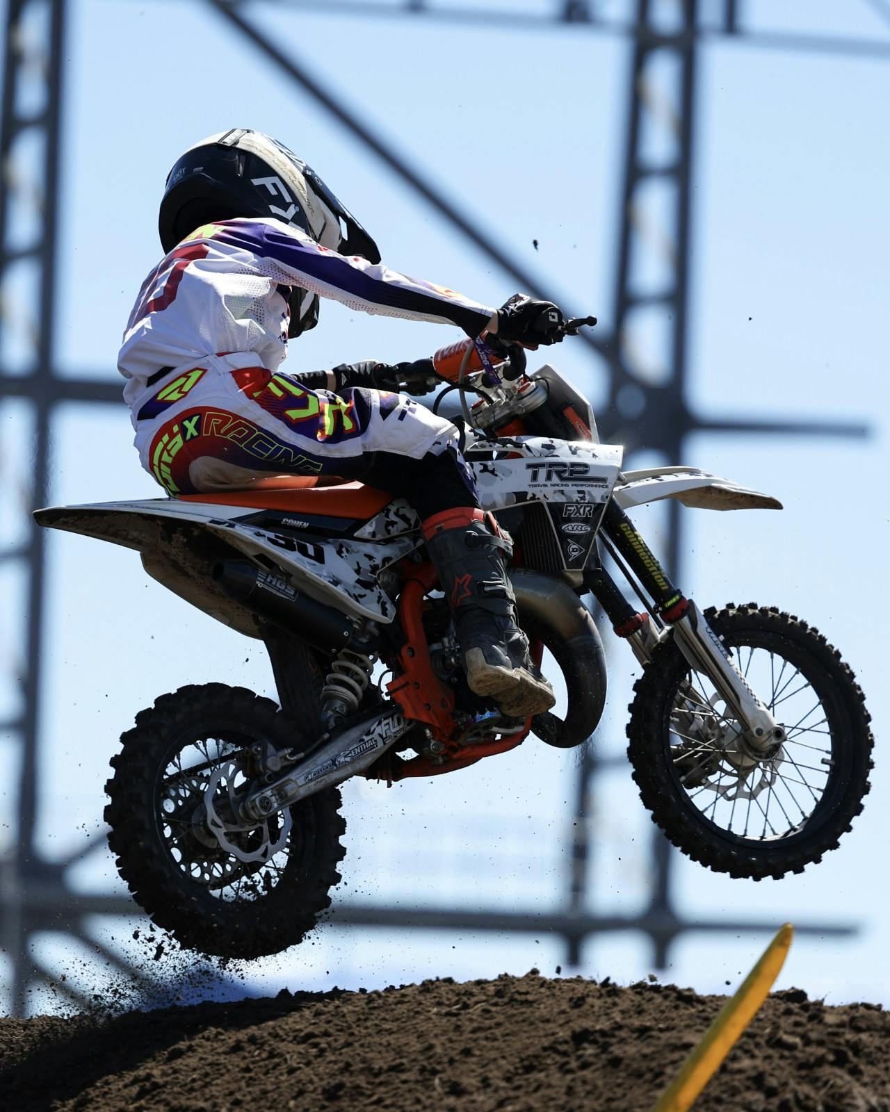 RCSX_DAY2_001-177