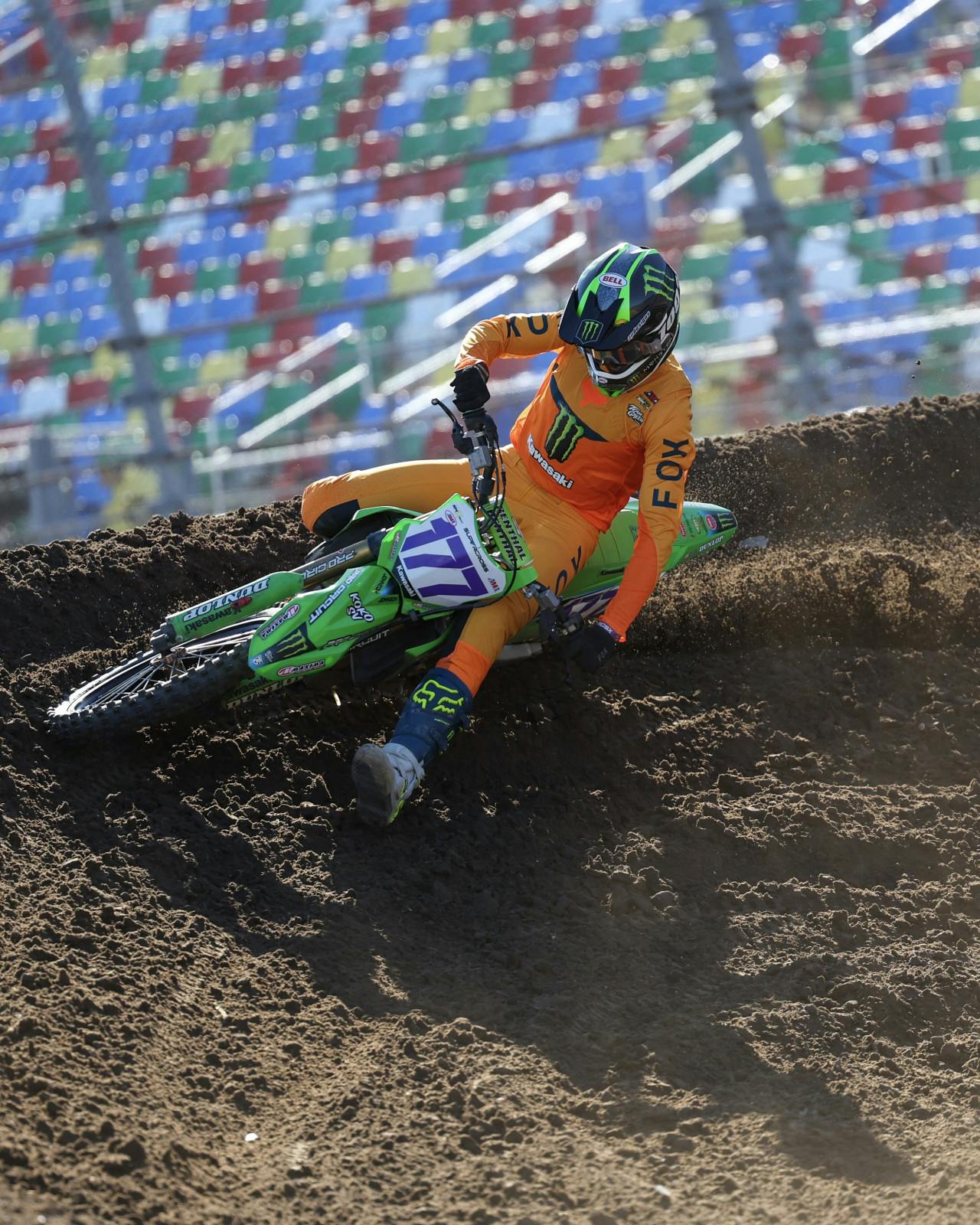 RCSX_DAY2_001-140