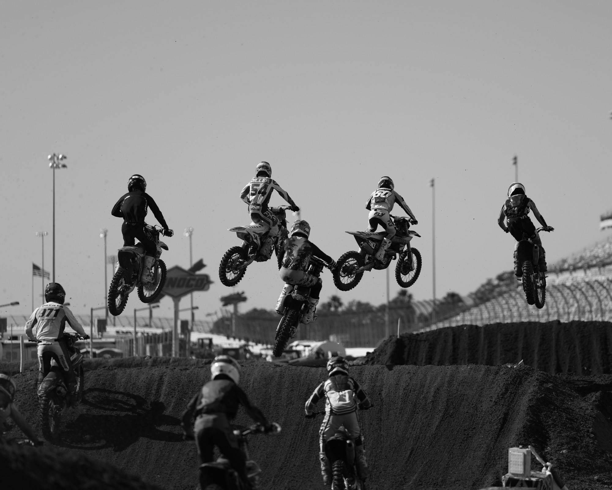 RCSX_DAY2_001-203