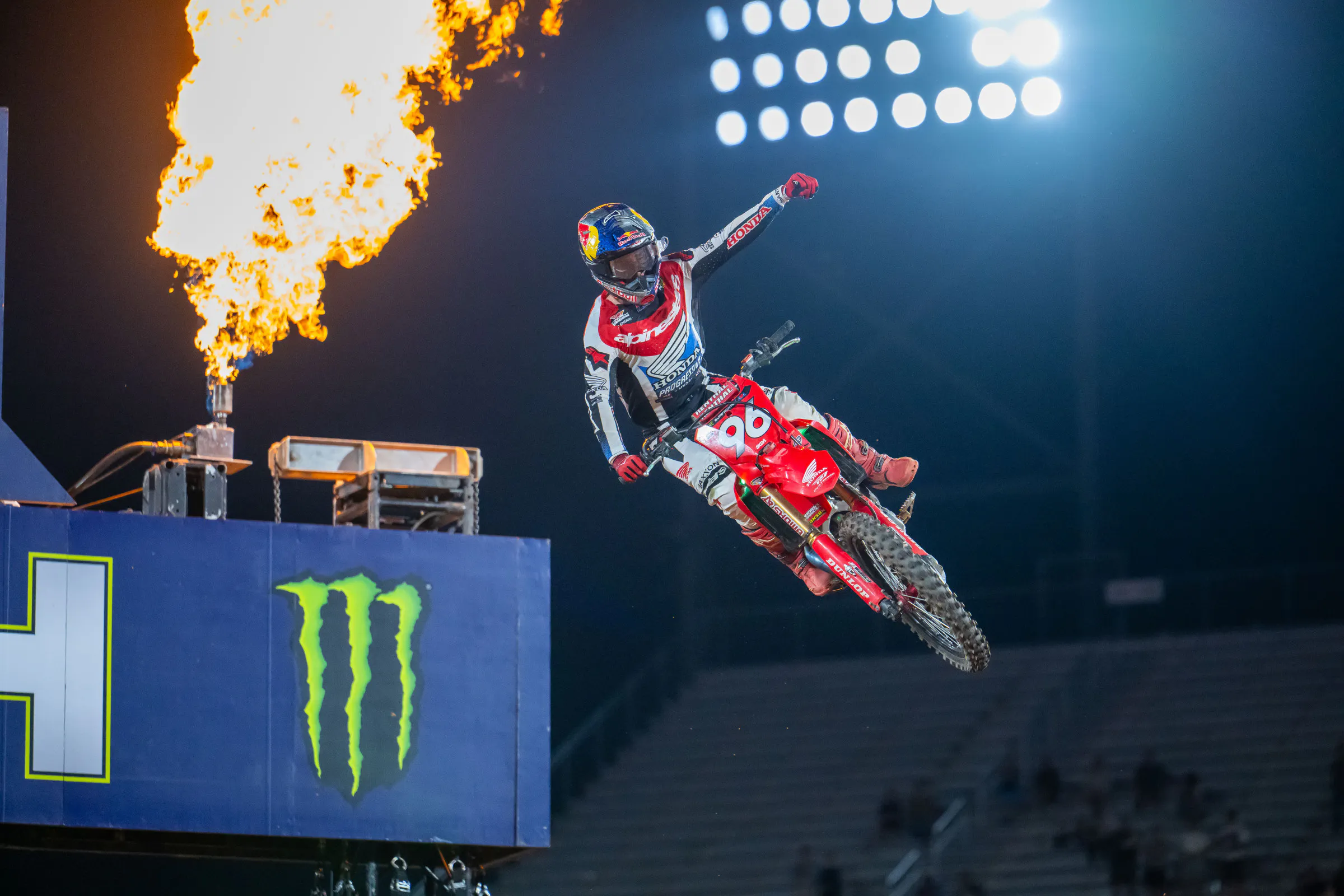 Birmingham SX: Hunter Lawrence Wins 3 of Last 4 450SX Rounds, Cole Davies Credited with Showdown Win
