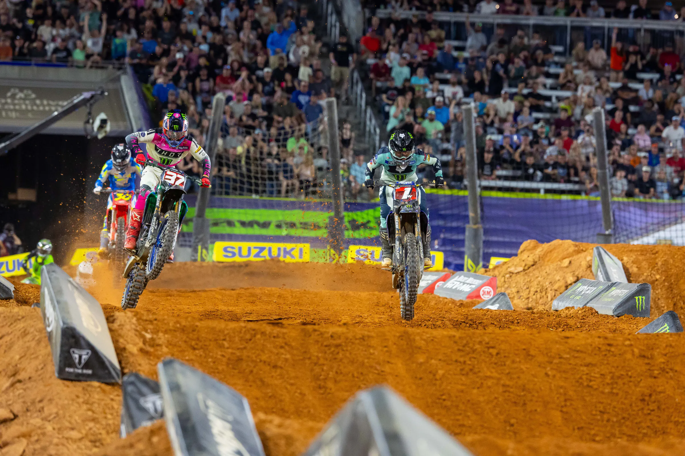 How to Watch: St. Louis Supercross Showdown TV Broadcast/Streaming Information