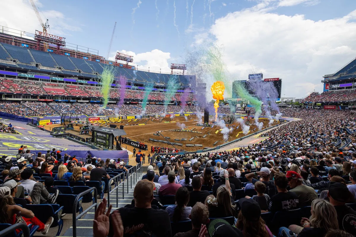 Nashville hosted a day race that started at 2 p.m. local time.