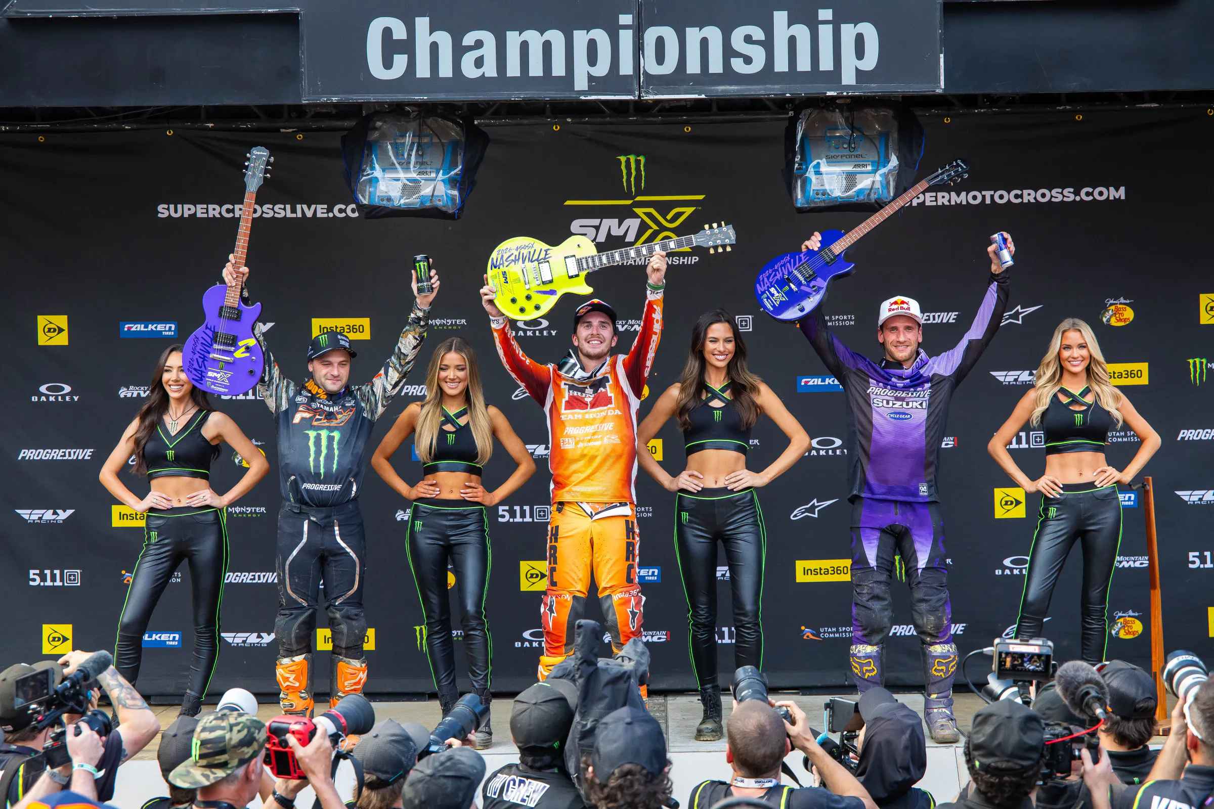 450SX podium