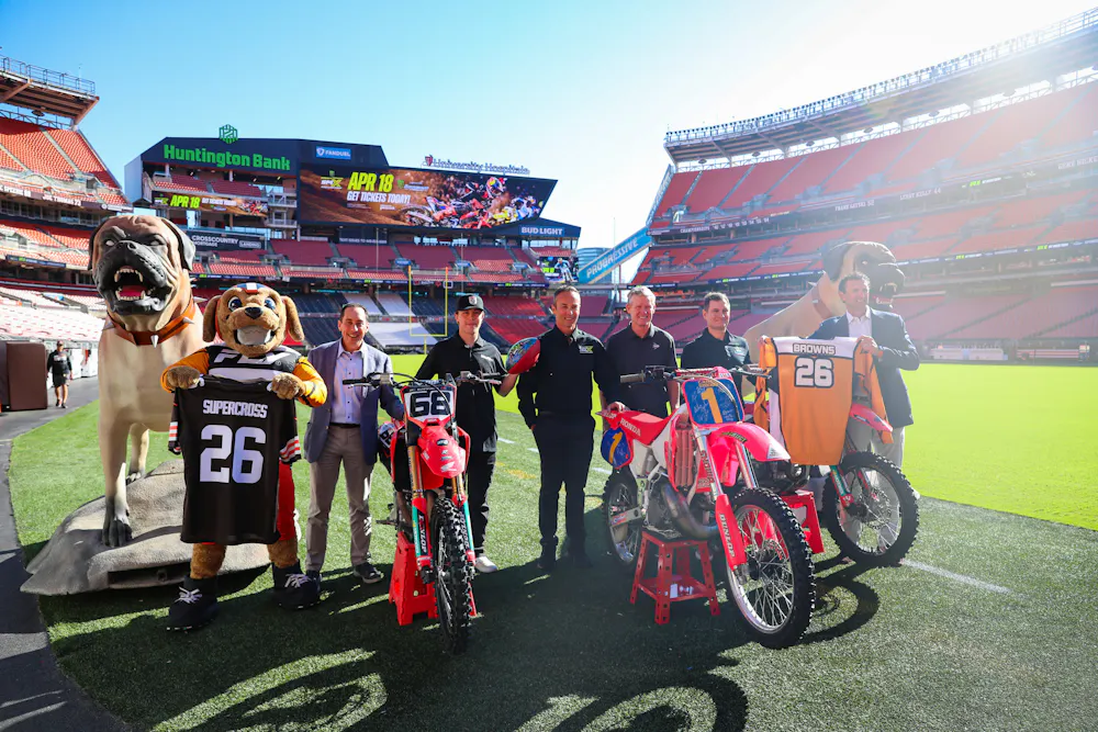 Video: Cleveland Supercross Preview and Injury Report