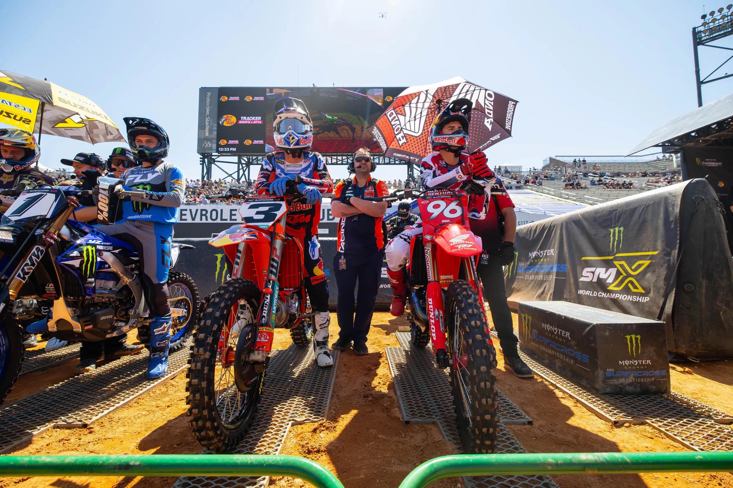 Hunter Lawrence and Eli Tomac