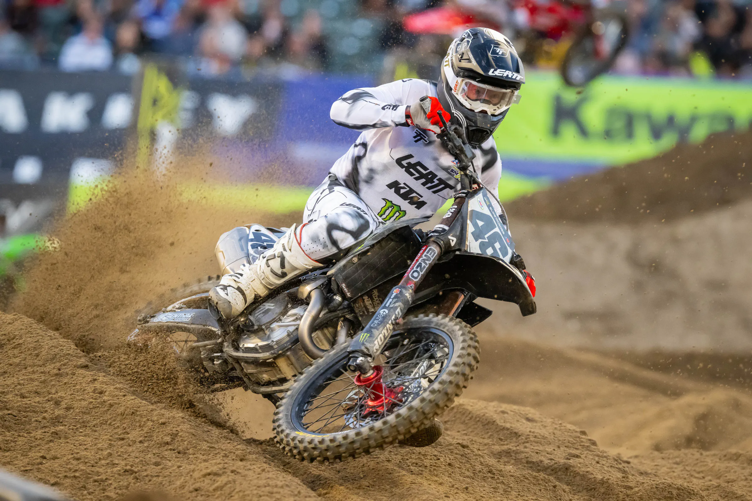 Justin Hill