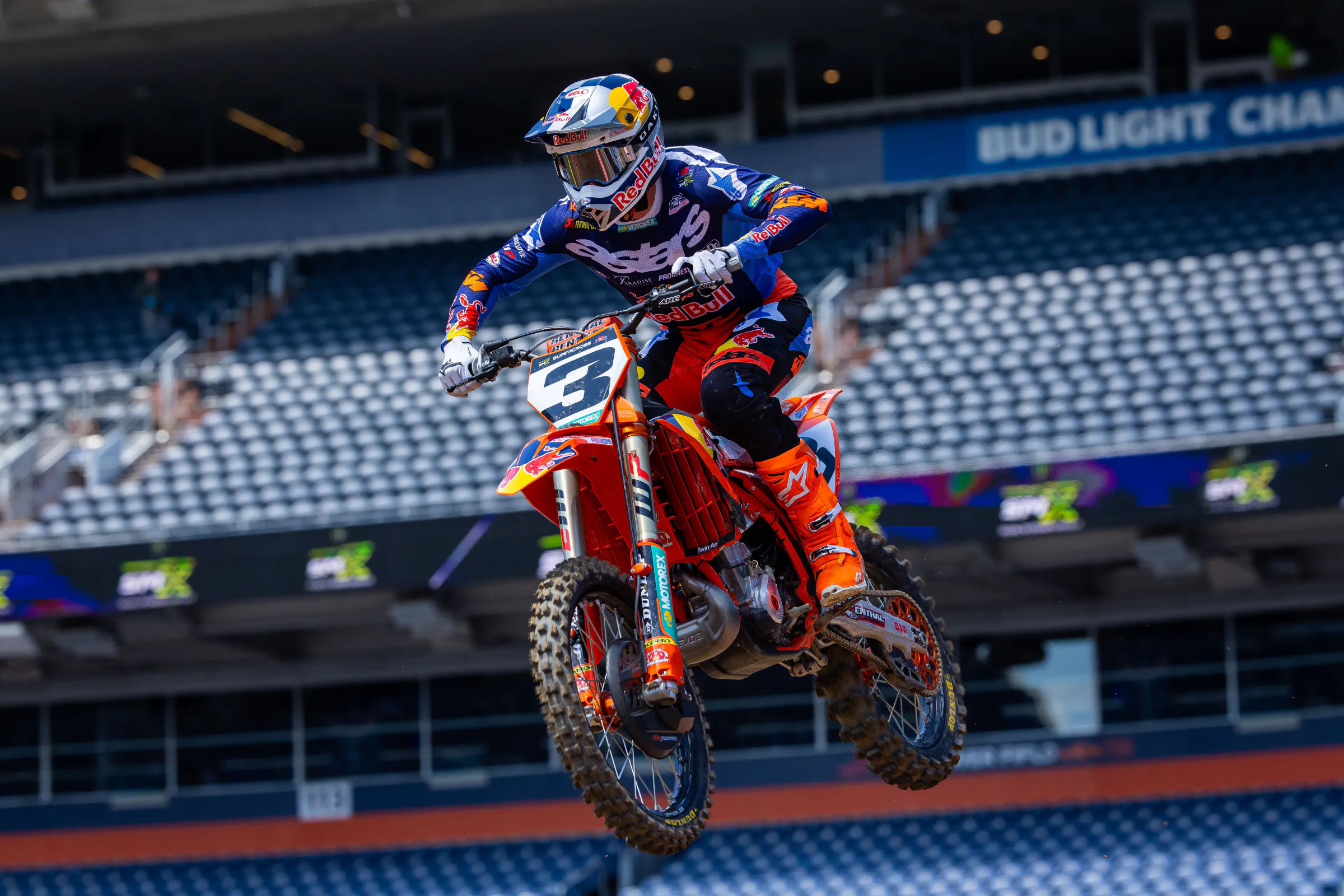 Eli Tomac is back!