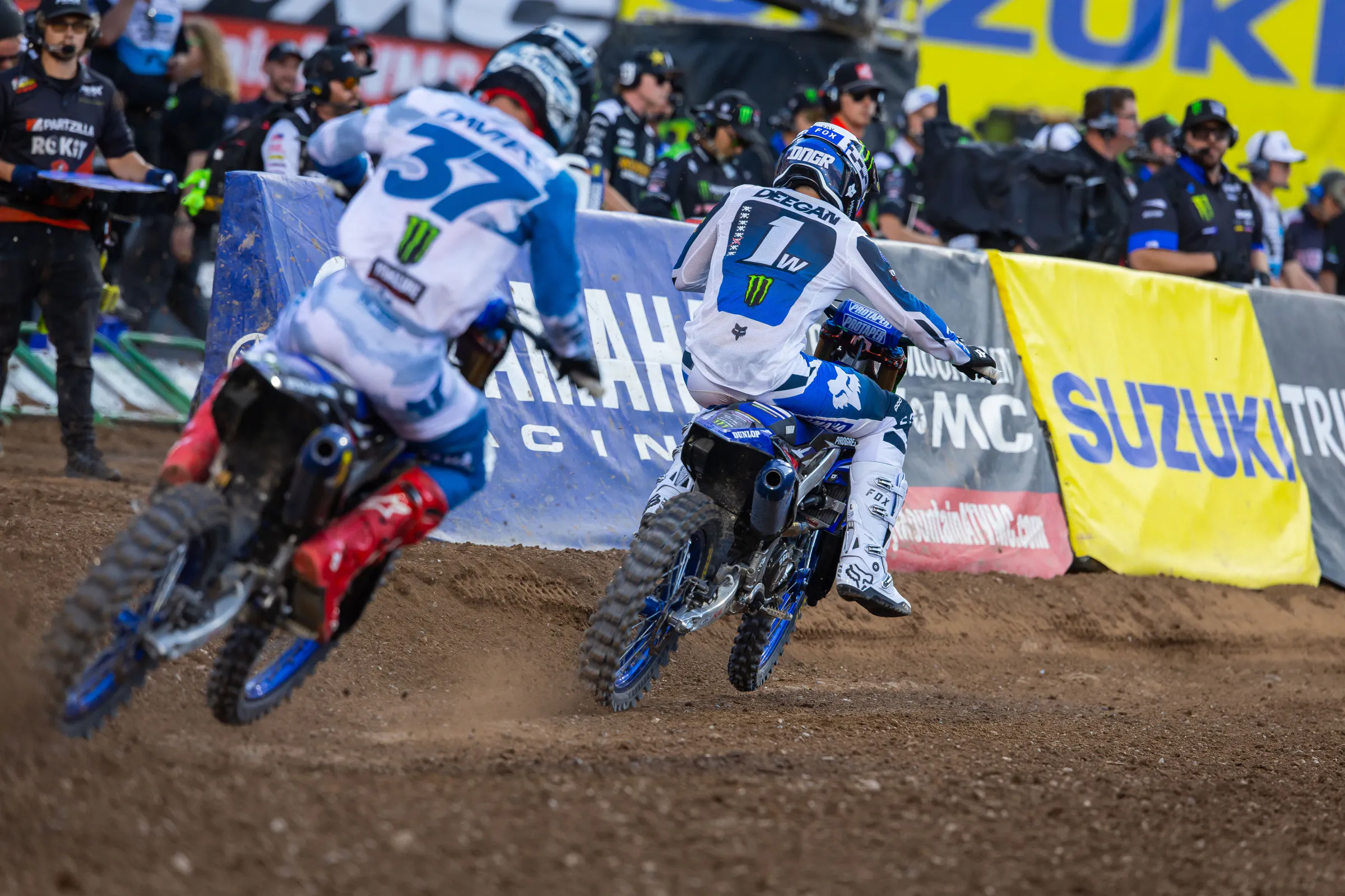 Despite both East and West Division titles being previously clinched by Davies and Deegan, these two still put on a tremendous show at the finale.