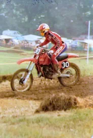 Tom Benolkin on the factory Honda at the 1980 Mid-Ohio 125cc U.S. Grand Prix.