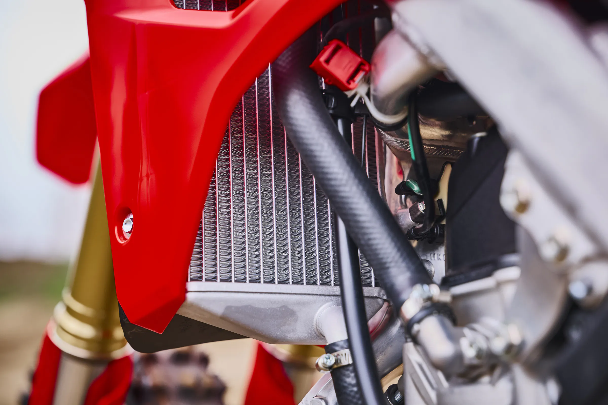 27 Honda CRF450R_radiator