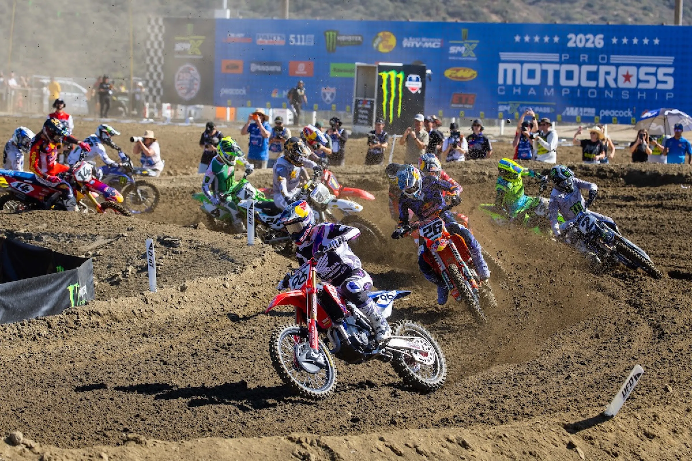Seth Hammaker, Hunter Lawrence Strike First in Pro Motocross at Fox Raceway National Opener