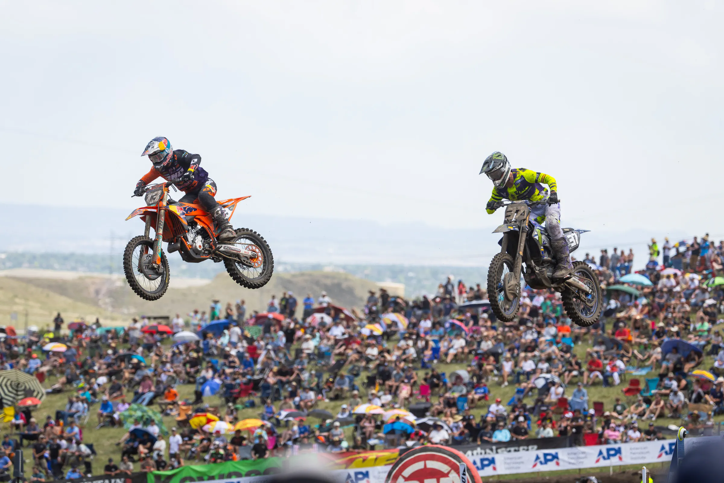 The wind picked up a few times, but it didn't seem to affect the way the riders attacked.