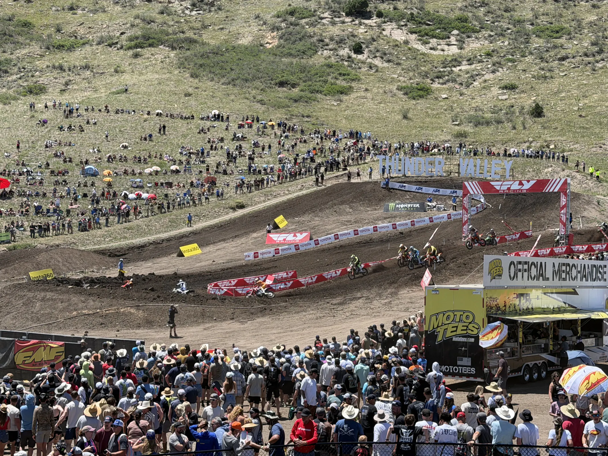 My shot of the track showing the markers were up at the start of the first 450 moto.