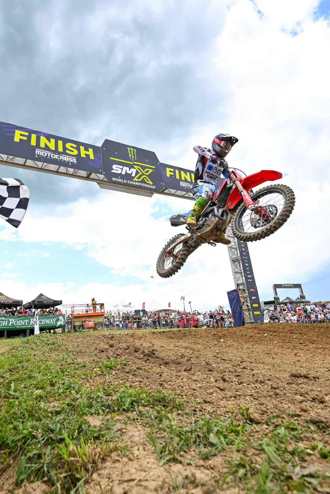 Charli Cannon wins WMX moto two and the High Point WMX overall!