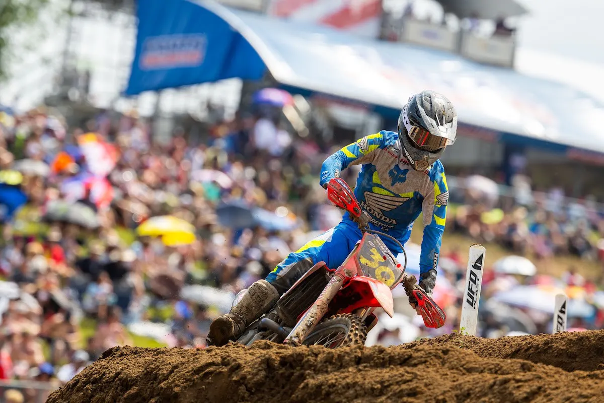 Shimoda doesn't get tired. He tracked down Davies to win the second moto, but his 3-1 scores left him second overall to Davies 1-2.