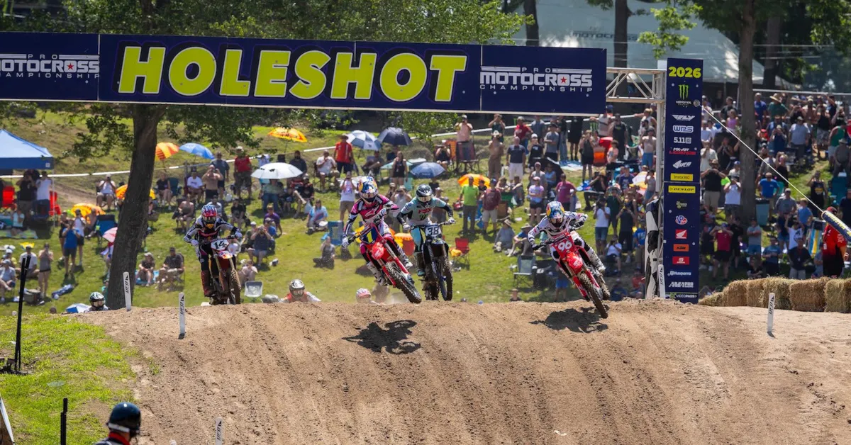 Lawrences Keep Fighting. Coenens Earn New Fans at Southwick