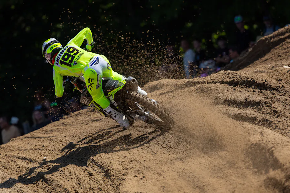 Broken Collarbone For Deacon Denno at Southwick National: “Southwick, sick track short day”