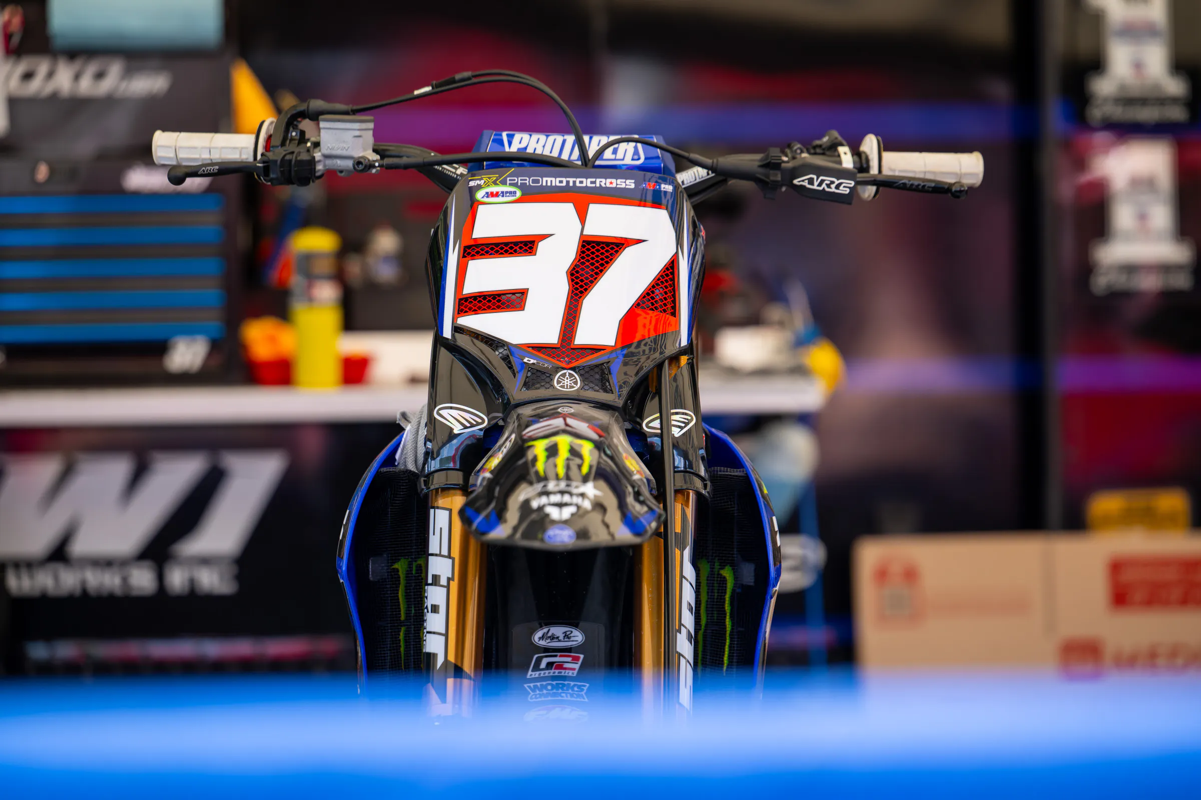 Cole Davies Suffers Mechanical DNF in First Moto at Spring Creek National
