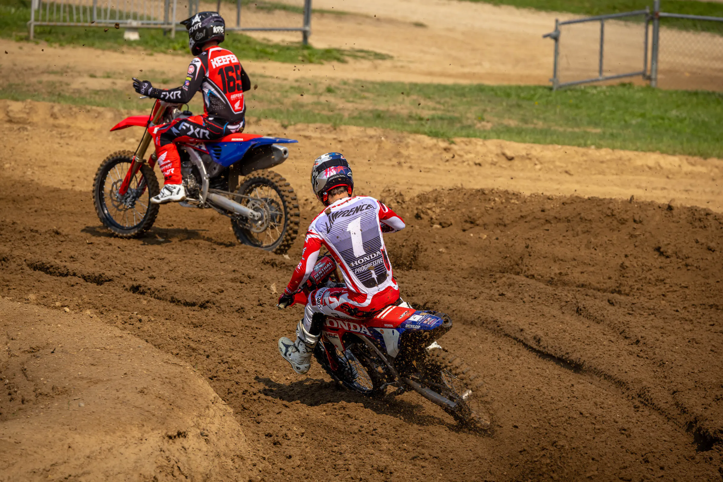 RacerX-2027HondaCRF450R-CudbyPhoto-053