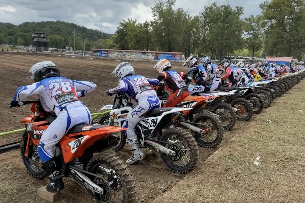 Loretta’s Weege Show: ClubMX Crushes, Kawi Two-Stroke with RV, Hammaker Update and More