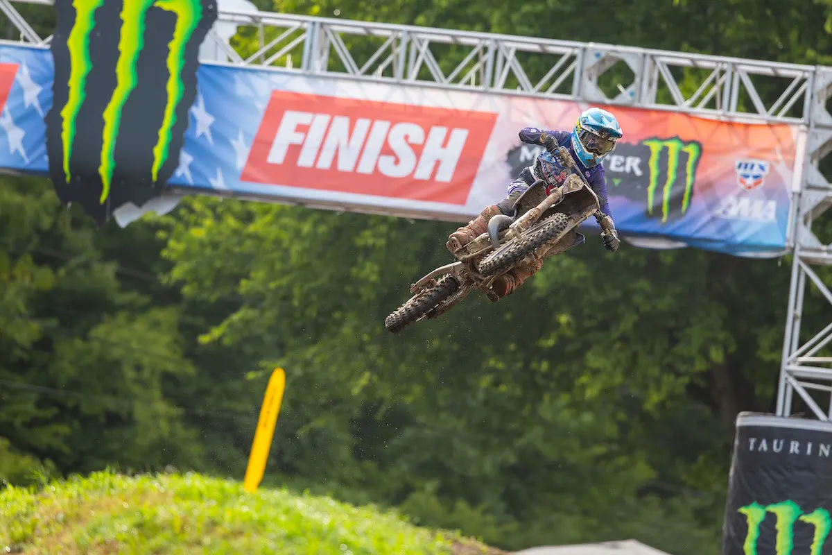 Yamaha rider Jaydin Smart took an impressive win in the first 85cc (10-12) moto.
