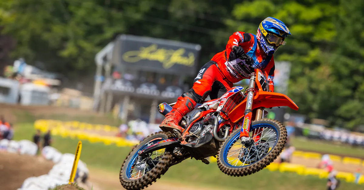 Watch: On Board Thursday Morning Junior (25+) Moto with Zach Osborne