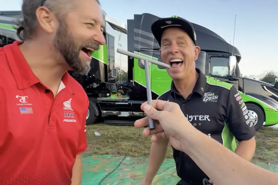 Weege Show: Post Budds Creek and Both Titles Come Down to the Wire. It's Rare!